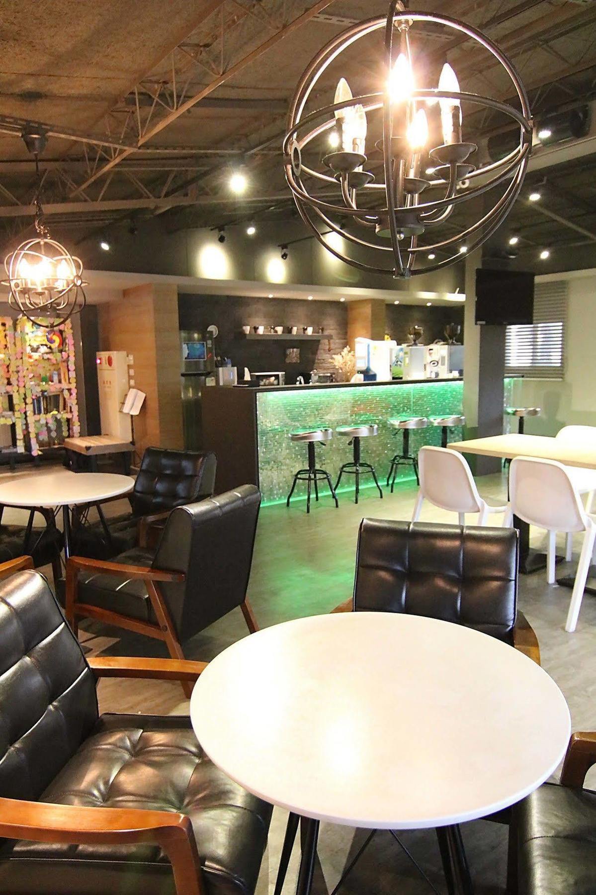 Next Taipei Hostel-Ximending Екстериор снимка
