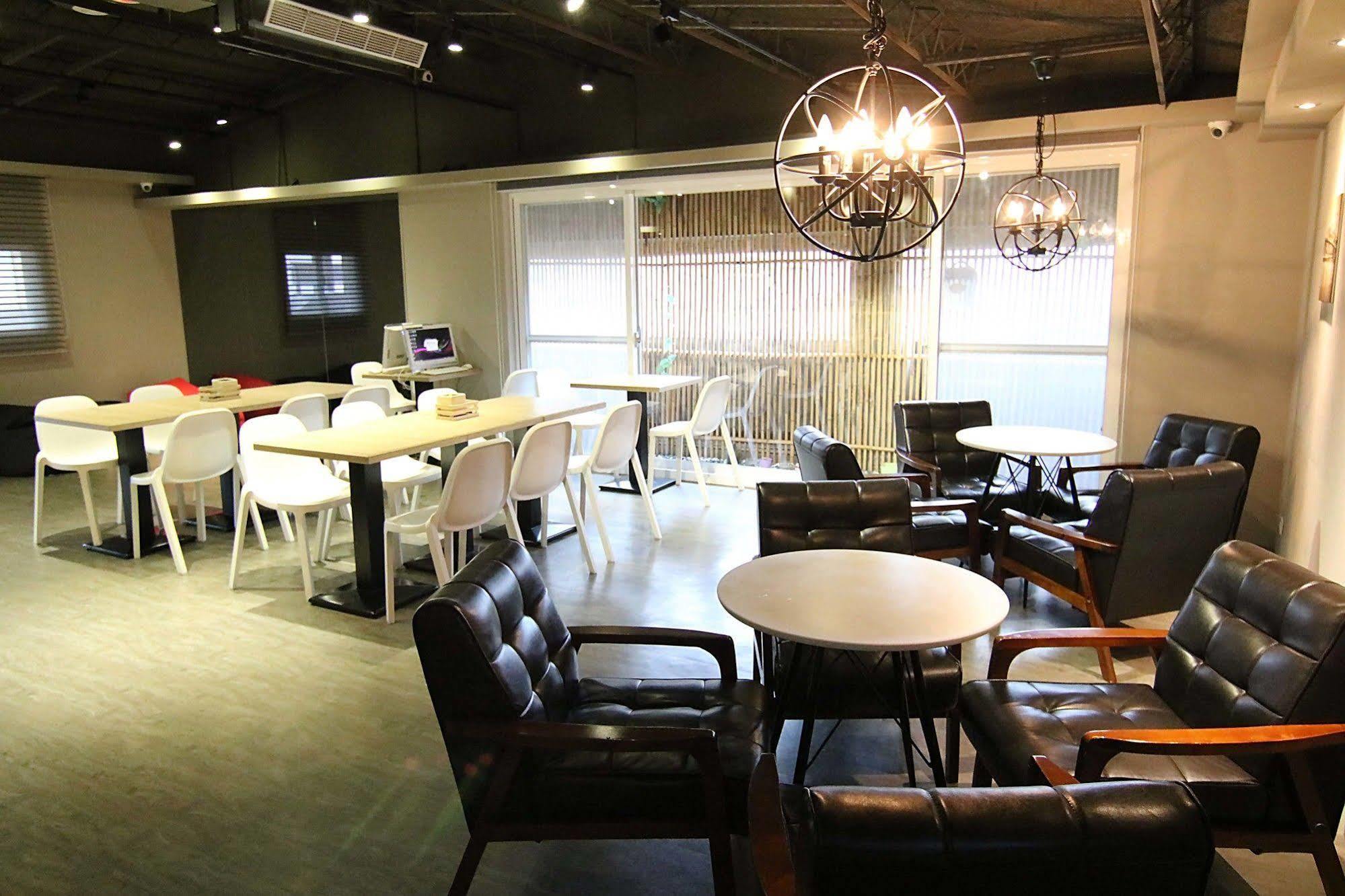 Next Taipei Hostel-Ximending Екстериор снимка